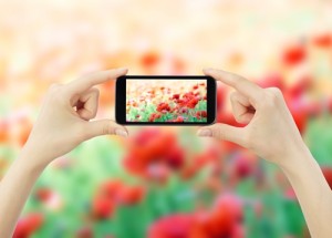 How to combine Snapchat and promotional giveaways