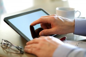 What are some of the benefits of offering promotional products to online customers?